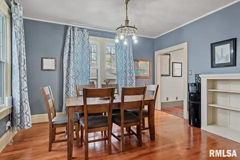 909 S Walnut St, Springfield, IL 62704 photo 13