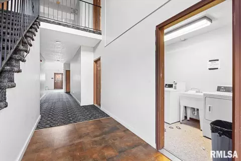 Entry Way - 2875 Taylor Ave, Springfield, IL 62703 photo 3 of 3