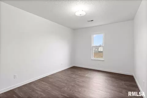 Bedroom - 2875 Taylor Ave, Springfield, IL 62703 photo 3 of 4