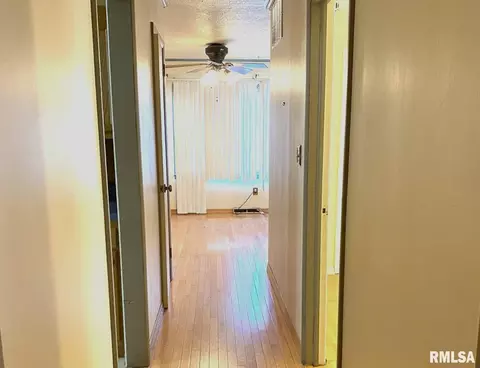 Entry Way - 2545 Burton Dr, Springfield, IL 62703 photo 1 of 1