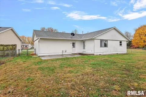 2125 Dunwich Dr, Springfield, IL 62702 photo 23