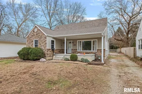 Other - 2914 S Park Ave, Springfield, IL 62704 photo 2 of 10