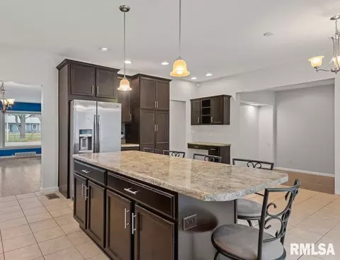 Kitchen - 2914 S Park Ave, Springfield, IL 62704 photo 4 of 4