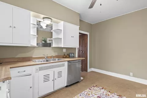 1133 N 3rd St, Springfield, IL 62702 photo 12