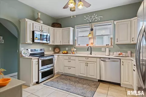 1408 N 3rd St, Springfield, IL 62702 photo 15