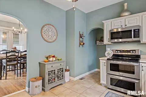 1408 N 3rd St, Springfield, IL 62702 photo 18