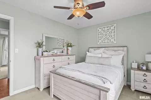 Bedroom - 3223 West St, Springfield, IL 62707 photo 5 of 6