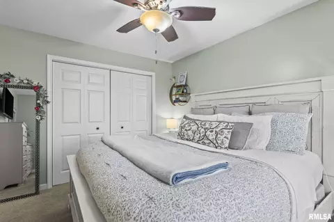 Bedroom - 3223 West St, Springfield, IL 62707 photo 1 of 6