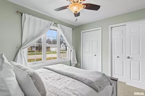 Bedroom - 3223 West St, Springfield, IL 62707 photo 6 of 6