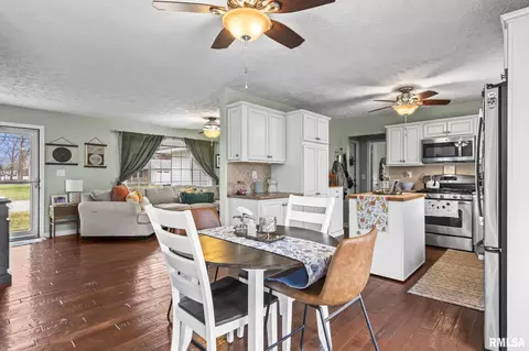 Other - 3223 West St, Springfield, IL 62707 photo 2 of 11