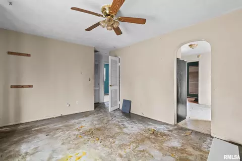 1124 N Stephens Ave, Springfield, IL 62702 photo 5