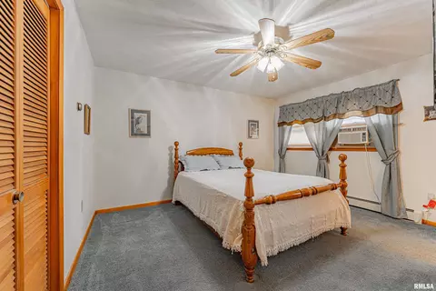 Bedroom - 320 E Jasper St, Mount Pulaski, IL 62548 photo 1 of 5