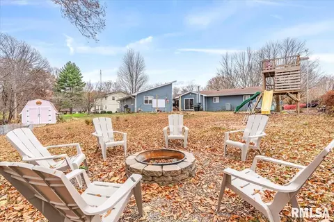 Exterior - 3 Settlers Ln, Springfield, IL 62707 photo 5 of 11