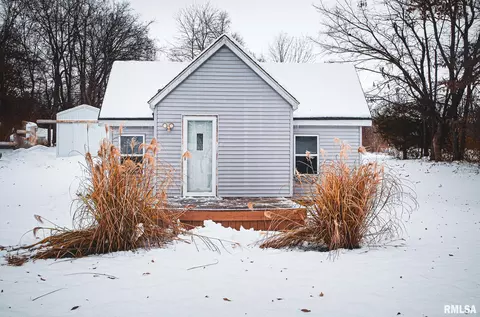12771 Fishburn Rd, Mechanicsburg, IL 62545