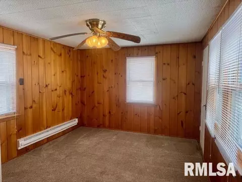 2625 Cherry St, Quincy, IL 62301 photo 8