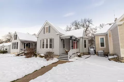 1431 Ohio St, Quincy, IL 62301