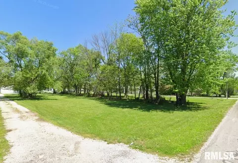 L7 4th Street, Girard, IL 62640