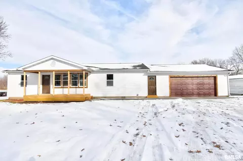 1122 Springfield Rd, Kincaid, IL 62540