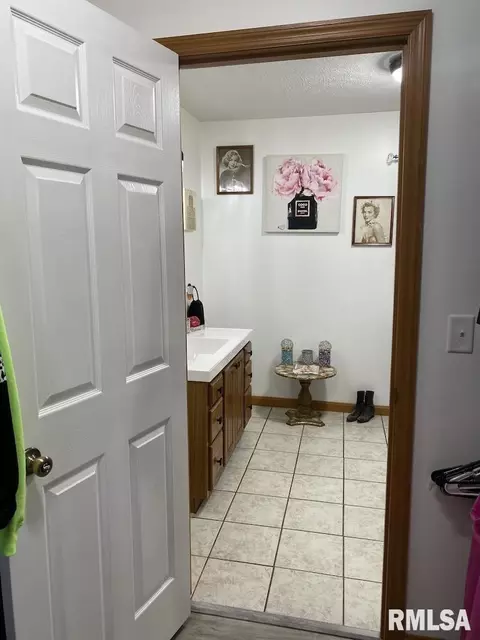 12043 E 2170 Rd, Marshall, IL 62441 photo 41