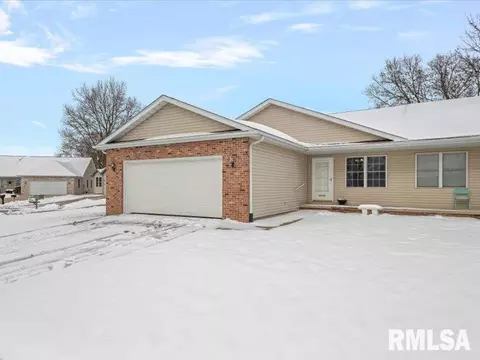 2909 Ocala Ln, Springfield, IL 62707 photo 2