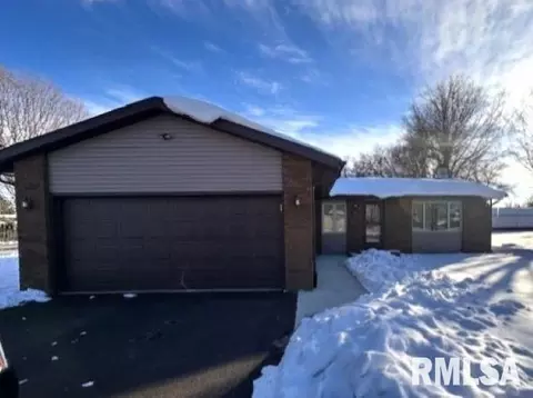 305 E Old 36, Alexander, IL 62601