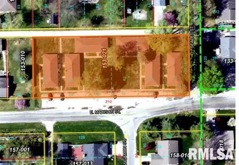 404 E Madison St, Auburn, IL 62615