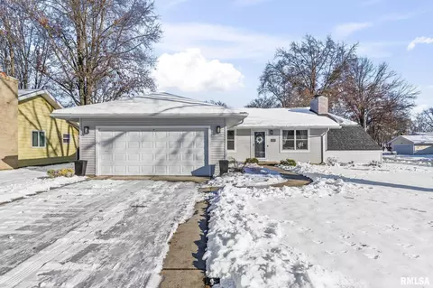 200 N Durkin Dr, Springfield, IL 62702