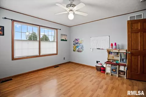 Bedroom - 3810 Bristlecone Dr, Springfield, IL 62712 photo 6 of 6