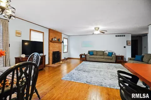 Other - 3810 Bristlecone Dr, Springfield, IL 62712 photo 3 of 5