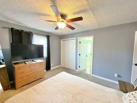 Bedroom - 3606 Sherman St, Springfield, IL 62703 photo 3 of 7