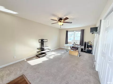 Bedroom - 3606 Sherman St, Springfield, IL 62703 photo 5 of 7