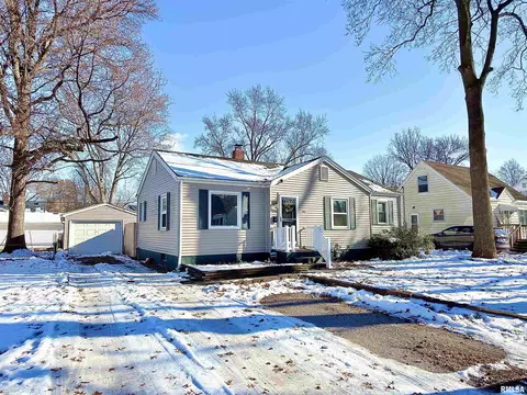 3606 Sherman St, Springfield, IL 62703