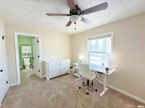 Bedroom - 3606 Sherman St, Springfield, IL 62703 photo 4 of 7