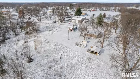 View/Area - 367 E Oak St, Hettick, IL 62649 photo 2 of 6