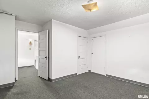 1506 E Phillips St, Springfield, IL 62702 photo 12