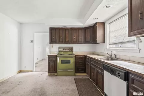 1504 E Phillips St, Springfield, IL 62702 photo 10