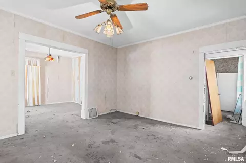 2161 S 10th St, Springfield, IL 62703 photo 8