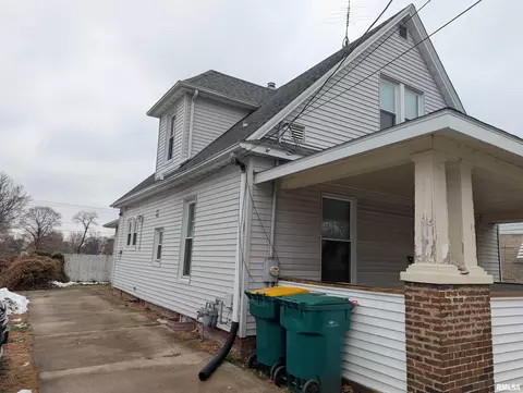 Other - 608 W Calhoun St, Macomb, IL 61455 photo 7 of 8