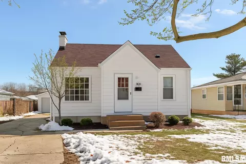 1812 N 22nd St, Springfield, IL 62702