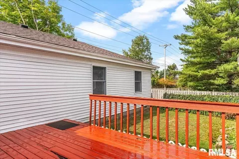 Exterior - 3131 Turning Mill Dr, Springfield, IL 62704 photo 2 of 4