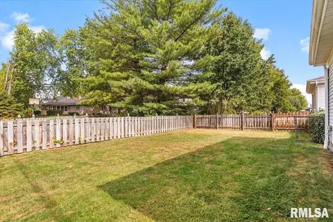 Exterior - 3131 Turning Mill Dr, Springfield, IL 62704 photo 4 of 4