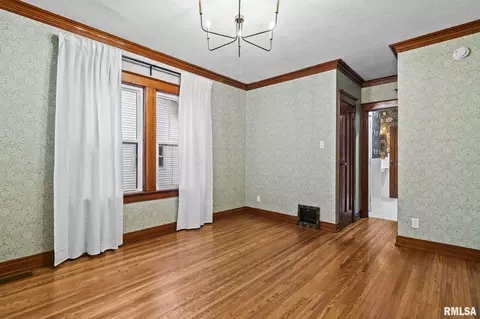 Other - 1023 Broadway St, Lincoln, IL 62656 photo 6 of 18