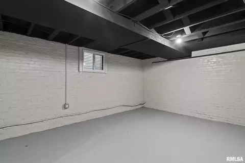 Other - 1023 Broadway St, Lincoln, IL 62656 photo 14 of 18