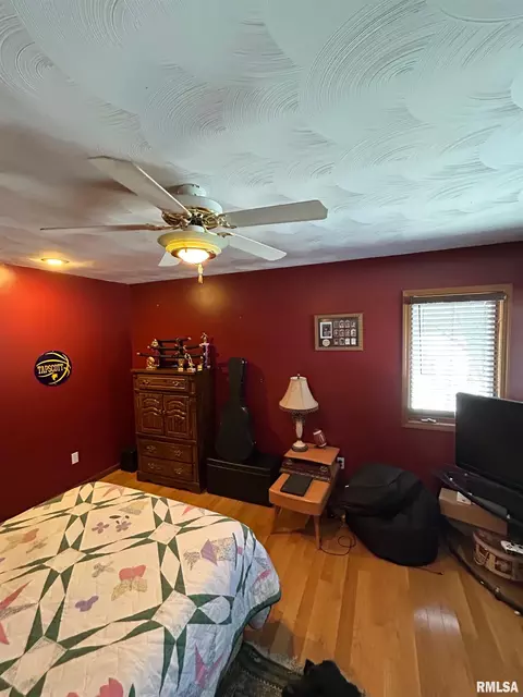 Bedroom - 180 Etherton Ln, Springfield, IL 62712 photo 5 of 7