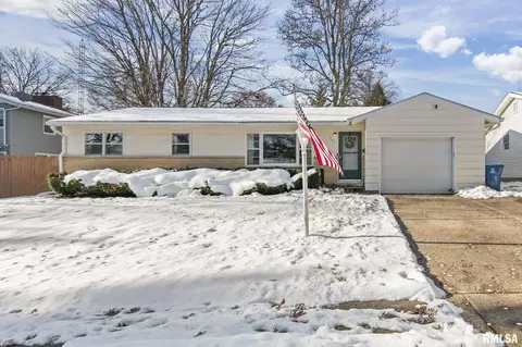 325 Cartwright Dr, Springfield, IL 62704 photo 2