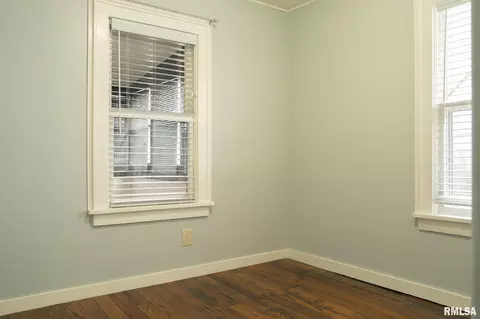 1028 N 3rd St, Springfield, IL 62702 photo 13