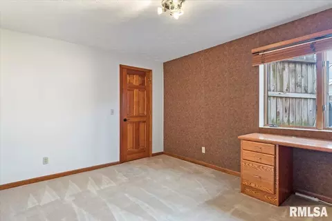 2553 Chapel Hill Dr, Springfield, IL 62702 photo 28