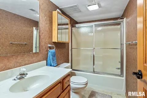 2553 Chapel Hill Dr, Springfield, IL 62702 photo 34