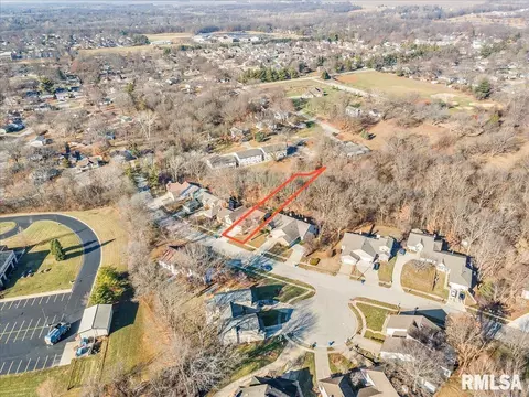 2553 Chapel Hill Dr, Springfield, IL 62702 photo 57