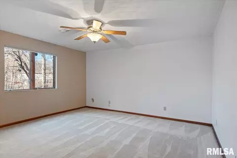 2553 Chapel Hill Dr, Springfield, IL 62702 photo 31